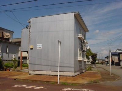 サンパレス