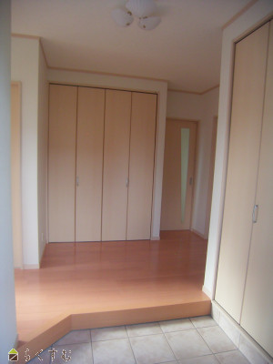 detached 宝５丁目