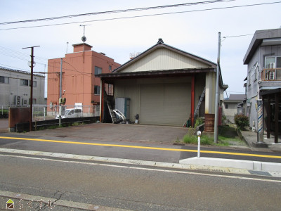 小千谷市旭町売り倉庫