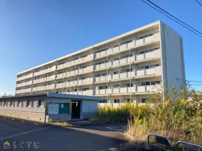 スカイクレスト2号棟　